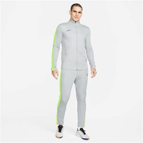 trainingsanzug nike schwarz neon|Nike Unite .